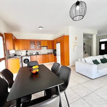 Ferienhaus Tranquility Cove Larnaka