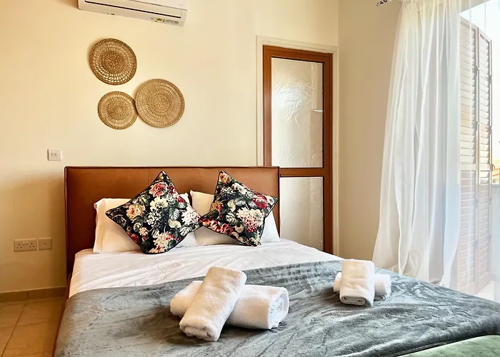 Tranquility Cove Ларнака