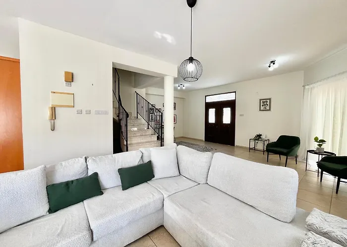 Tranquility Cove * Ларнака